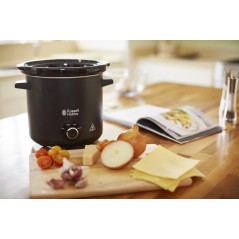 "Russell Hobbs 35L Slow Cooker - Stylish Black, Perfect for Delicious Meals!"